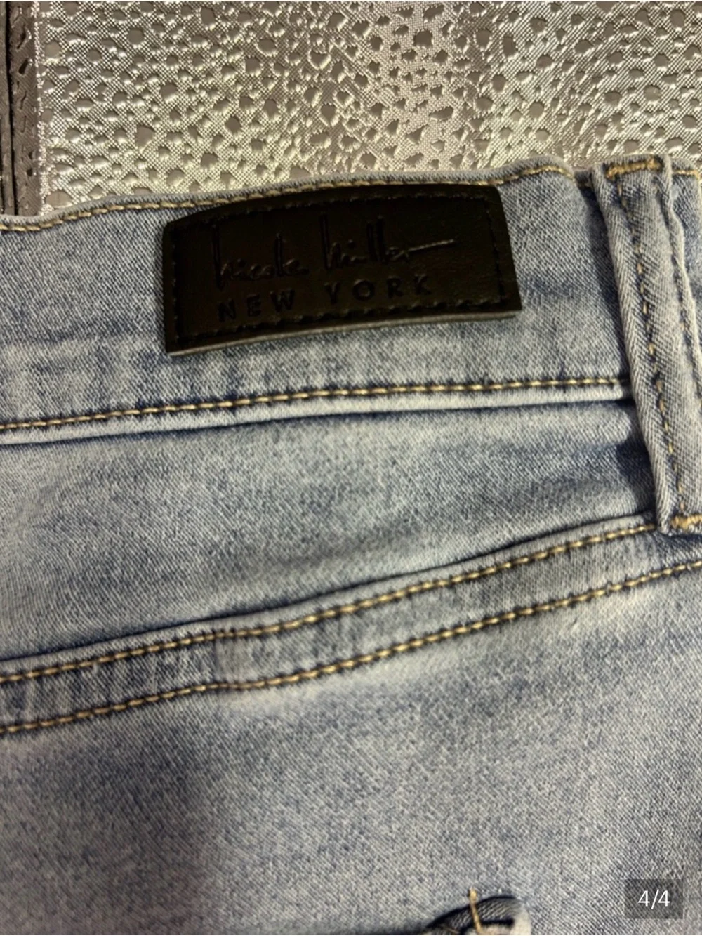 Nicole Miller Soho High Rise Denim Shorts Size 16 Stretch Light Wash - Picture 4 of 4